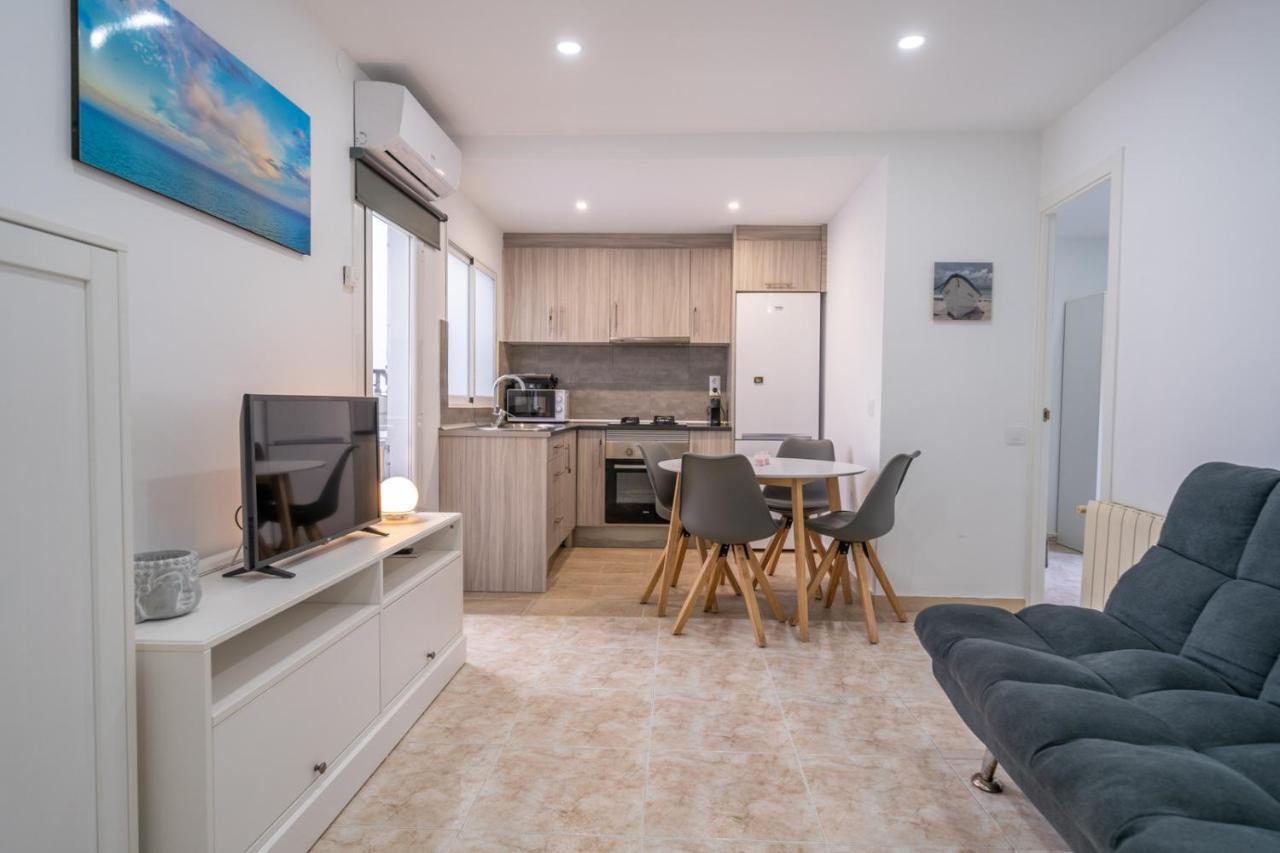 Homeholidaysrentals Chiara - Costa Brava Blanes Bagian luar foto