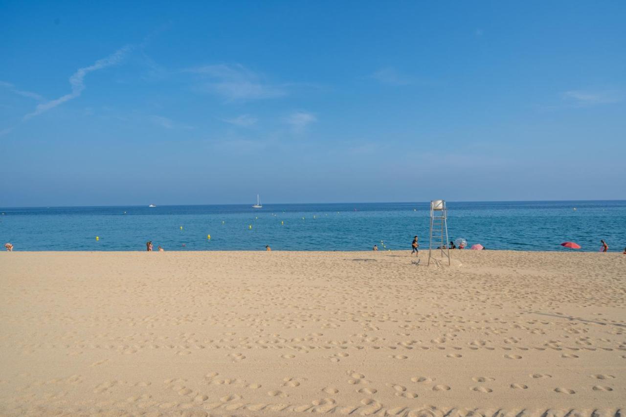 Homeholidaysrentals Chiara - Costa Brava Blanes Bagian luar foto