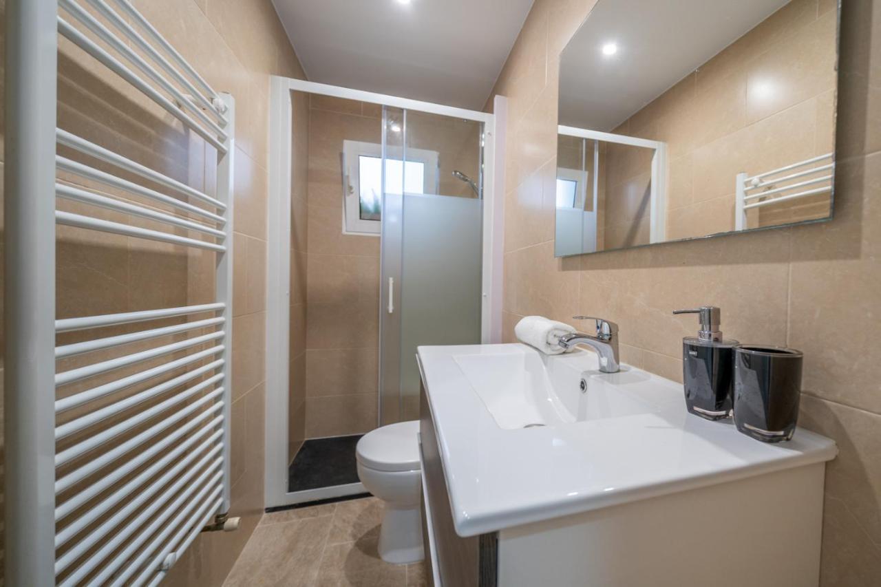 Homeholidaysrentals Chiara - Costa Brava Blanes Bagian luar foto